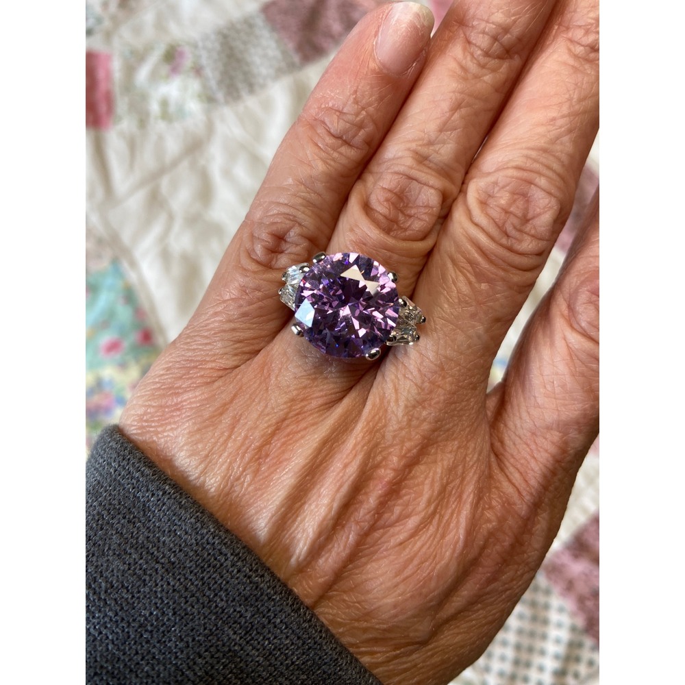 Elegant Amethyst-Color Silver Cocktail Ring — Statement Women's Ring